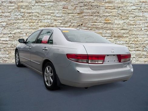 Used 2004 Honda Accord EX image 3