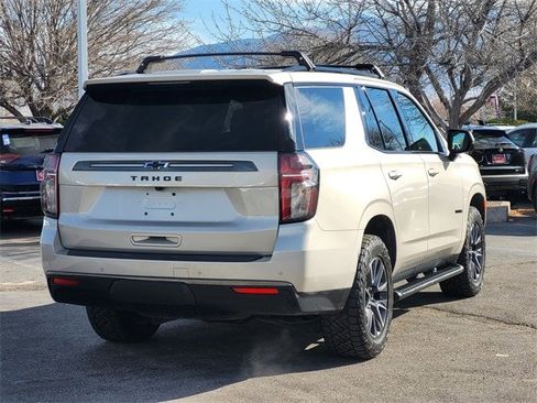 Used 2022 Chevrolet Tahoe Z71 w/ Luxury Package image 3