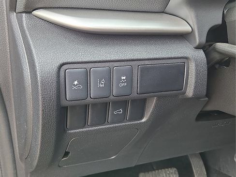 Used 2025 Mitsubishi Eclipse Cross SE AWD/4WD image 25