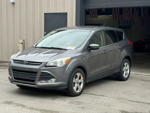 Used 2014 Ford Escape SE FWD image 3