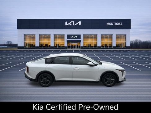 Used 2025 Kia K4 FWD image 4