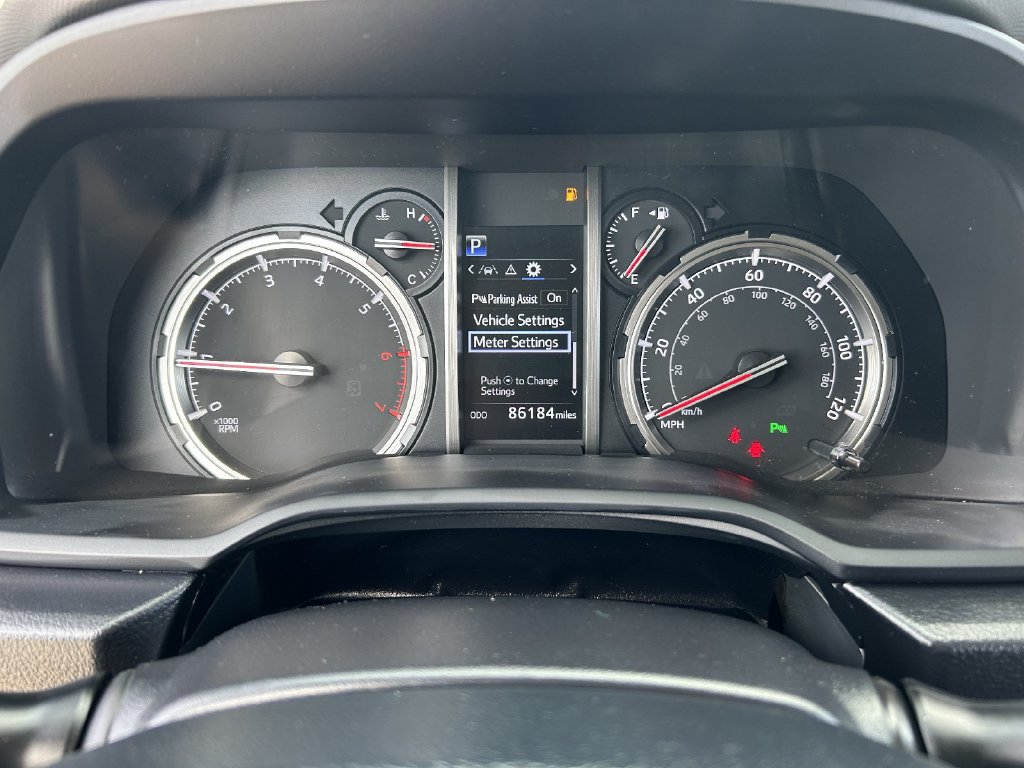 Used 2023 Toyota 4Runner Limited AWD/4WD image 31