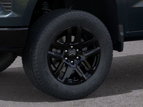 New 2026 Chevrolet Silverado 1500 LT Trail Boss w/ Dark Appearance Package image 9