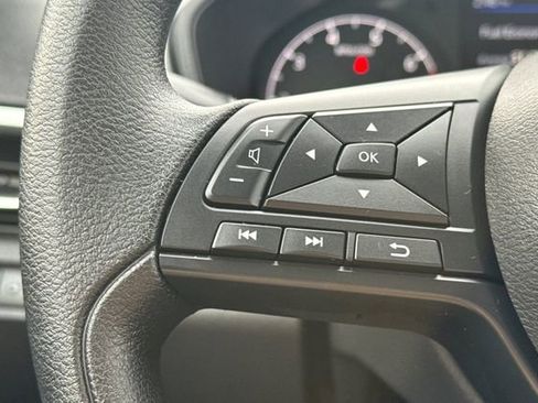 Used 2025 Nissan Altima 2.5 S image 25