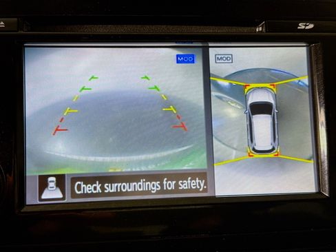 Used 2016 Nissan Rogue SV w/ SV Premium Package image 19