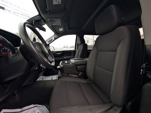 Used 2023 Chevrolet Silverado 1500 Custom image 25