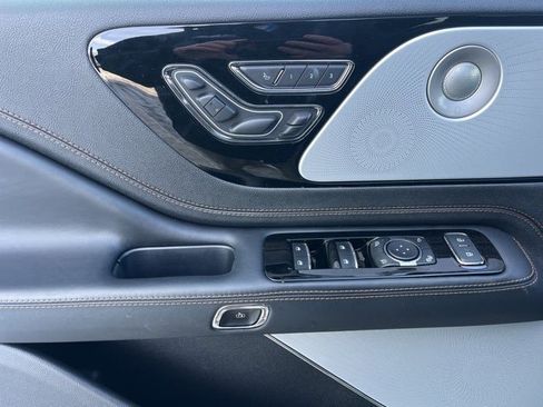 Used 2025 Lincoln Aviator Black Label w/ Jet Appearance Package image 47