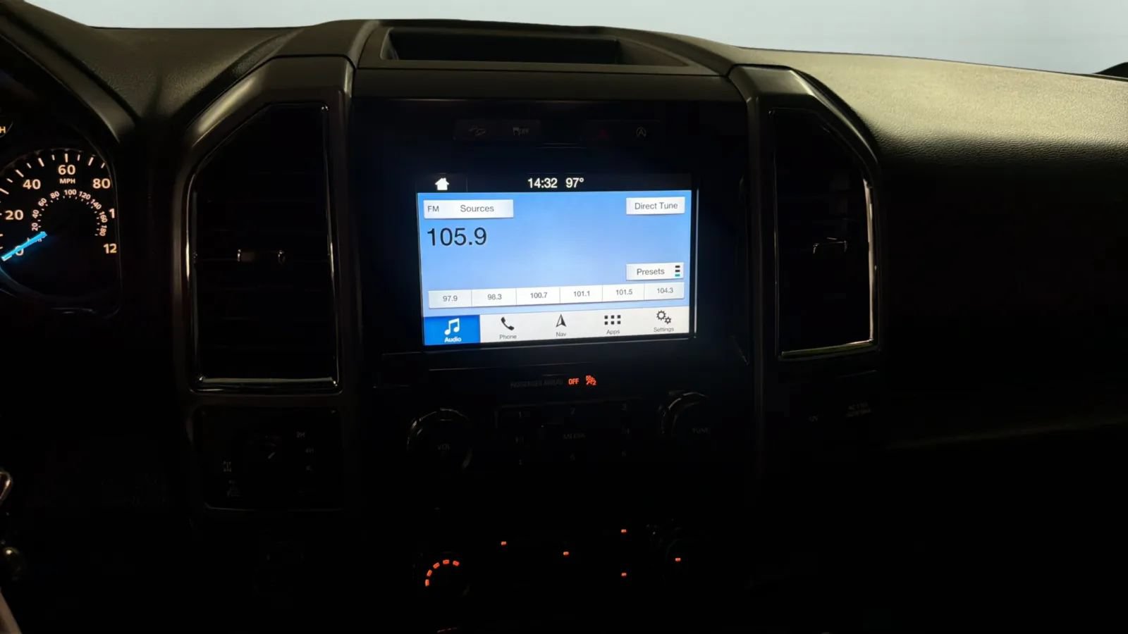 Used 2016 Ford F150 XLT w/ Equipment Group 301A Mid AWD/4WD image 13