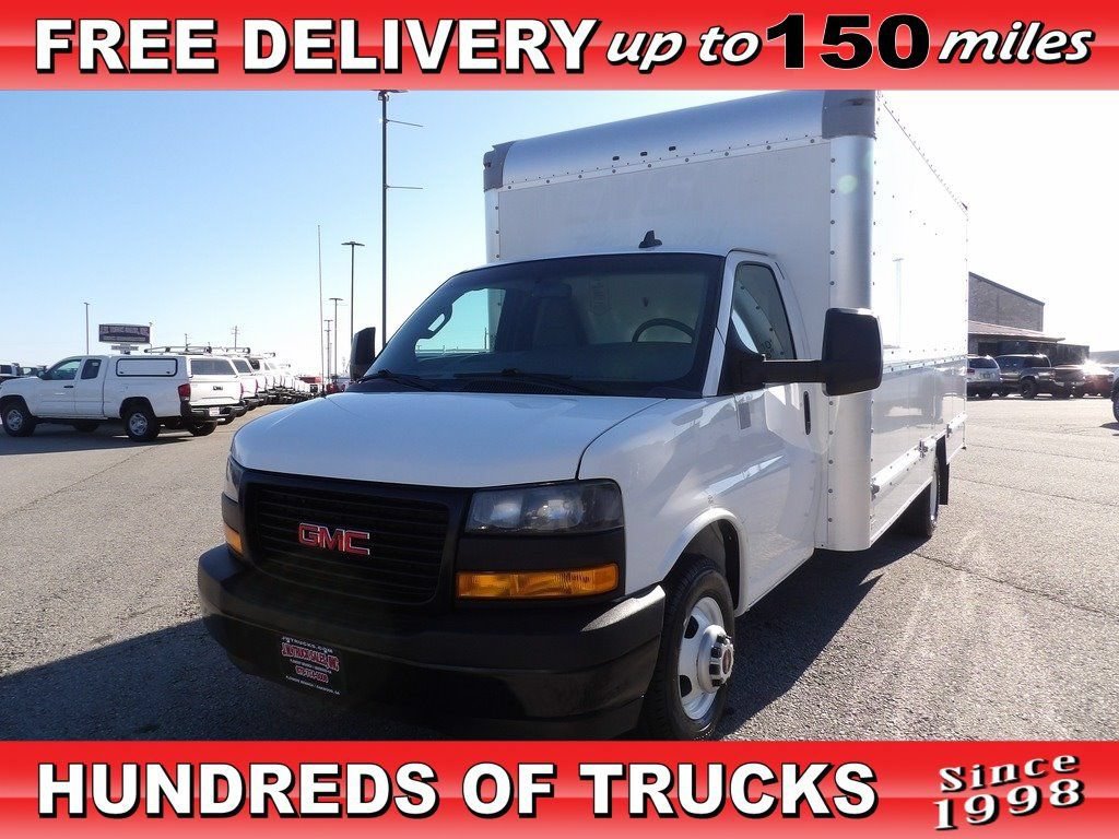 Used 2022 GMC Savana 3500 Extended w/ Power Convenience Package RWD image 1