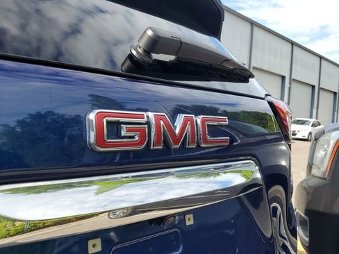 Used 2022 GMC Terrain SLT FWD image 6
