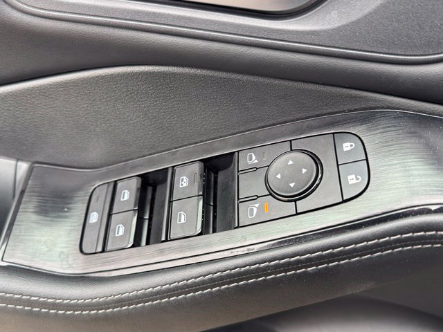 Used 2026 Nissan Rogue SL FWD image 9