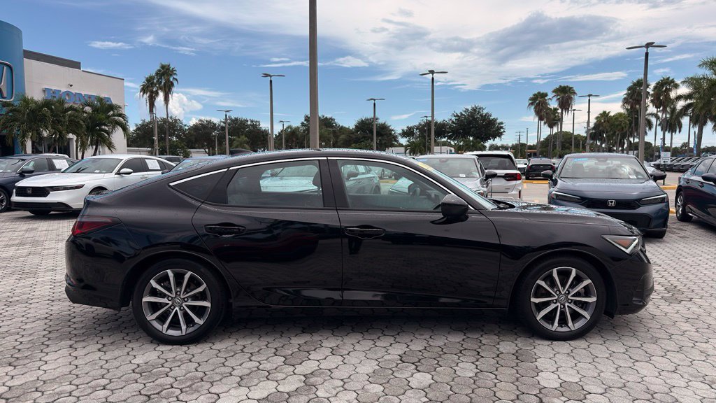 Used 2025 Acura Integra FWD image 14