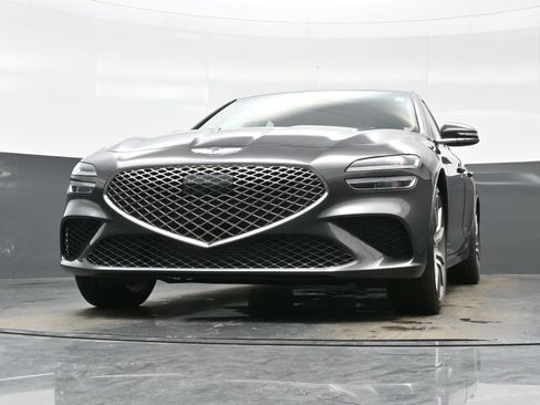 Certified 2023 Genesis G70 2.0T image 29