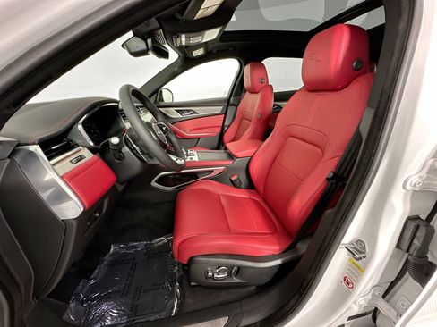 Used 2026 Jaguar F-PACE R-Dynamic S AWD/4WD image 19