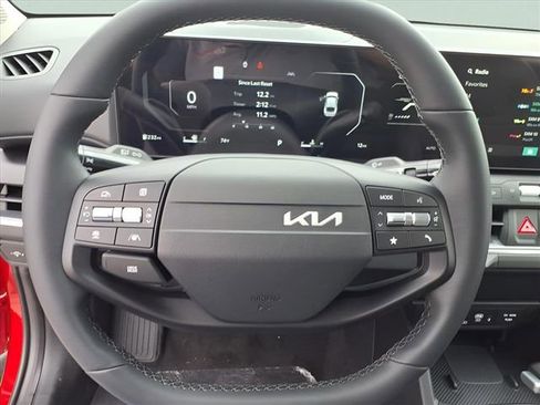 New 2025 Kia K4 GT-Line Turbo FWD image 15