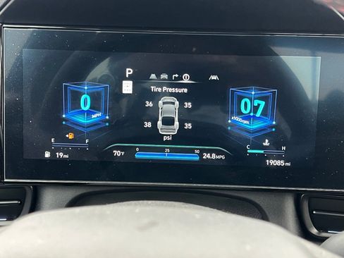 Used 2024 Hyundai Elantra N Line image 32