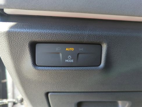 New 2026 Volkswagen Tiguan SE R-Line image 29