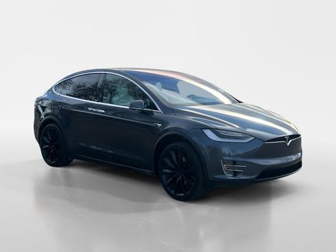 Used 2019 Tesla Model X Long Range image 8