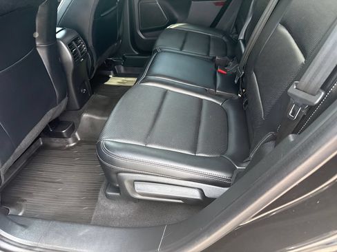 Used 2021 Ford Escape SEL AWD/4WD image 18
