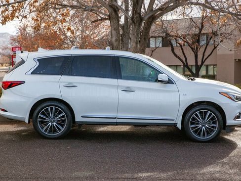 Used 2019 INFINITI QX60 Luxe w/ Sensory Package image 4