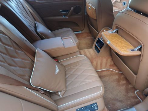 Used 2014 Bentley Flying Spur W12 AWD/4WD image 11