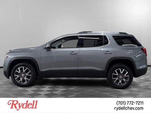 Used 2023 GMC Acadia SLT w/ Preferred Package AWD/4WD image 2