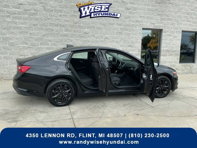 Used 2024 Chevrolet Malibu LT FWD image 8