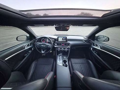 Used 2019 Genesis G70 2.0T Advanced w/ Sport Package AWD/4WD image 14
