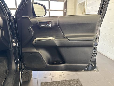 Certified 2021 Toyota Tacoma Limited image 55