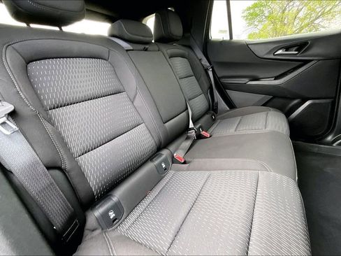 Used 2025 Chevrolet Equinox LT FWD image 25