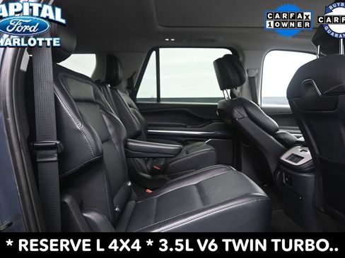 Used 2025 Lincoln Navigator L Reserve AWD/4WD image 12