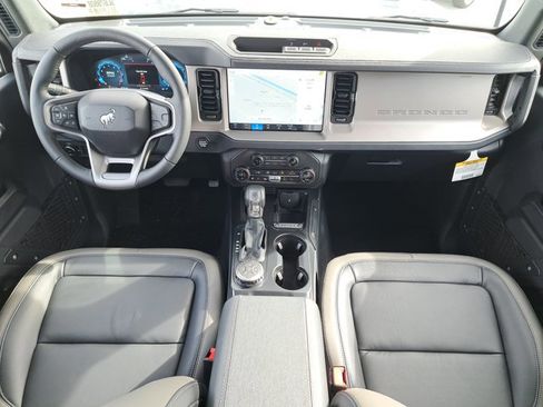 New 2025 Ford Bronco Outer Banks image 16