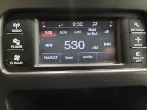 Used 2019 Dodge Journey SE w/ Connectivity Group image 25