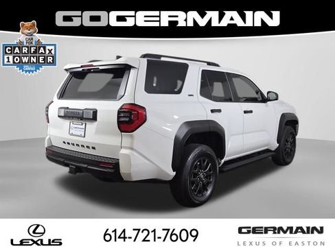 Used 2025 Toyota 4Runner SR5 AWD/4WD image 7