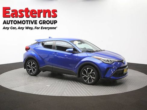 Used 2021 Toyota C-HR XLE FWD image 46
