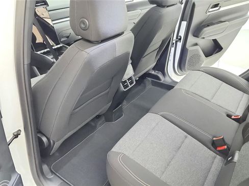 Used 2026 GMC Terrain Elevation w/ Technology Package II FWD image 12