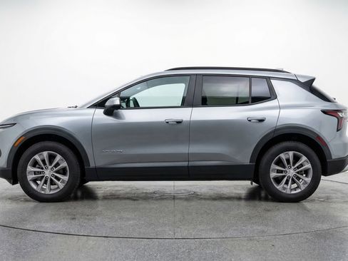 Used 2025 Chevrolet Equinox LT image 5