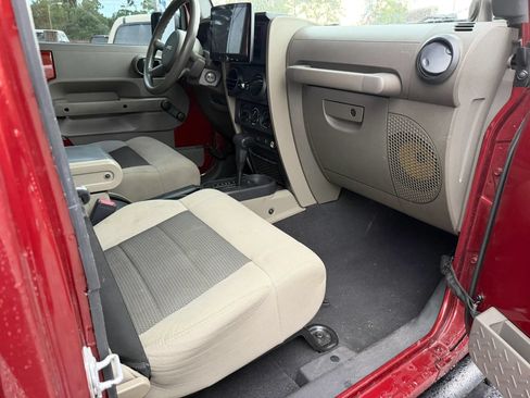 Used 2010 Jeep Wrangler Unlimited Sport AWD/4WD image 10
