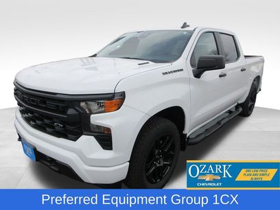 New 2026 Chevrolet Silverado 1500 Custom w/ Turbomax Blackout Package