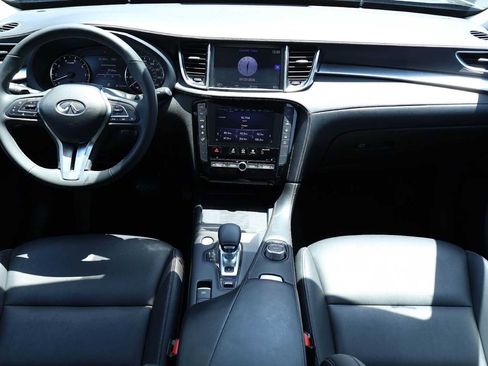 Used 2019 INFINITI QX50 Luxe FWD image 10