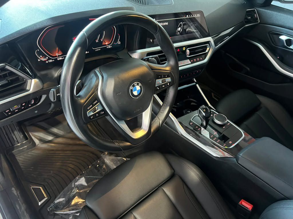 Used 2019 BMW 330i Sedan w/ Convenience Package RWD image 15