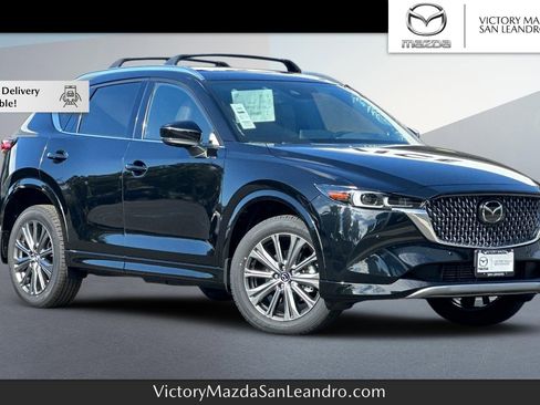 New 2025 MAZDA CX-5 Signature image 1