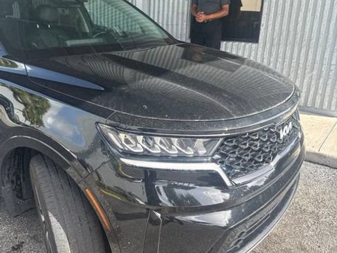 Used 2023 Kia Sorento S FWD image 7