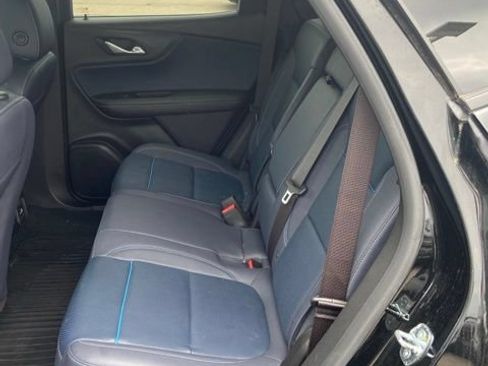 Used 2023 Chevrolet Blazer RS w/ Driver Confidence II Package FWD image 6