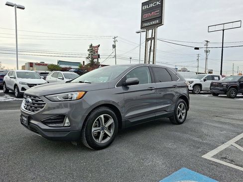 Used 2021 Ford Edge SEL w/ Convenience Package image 3