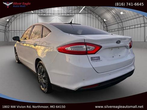 Used 2014 Ford Fusion S image 5