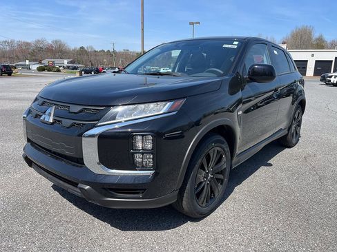 New 2026 Mitsubishi Outlander Sport LE image 1