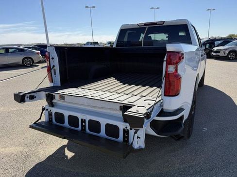Used 2025 Chevrolet Silverado 1500 Custom w/ Turbomax Blackout Package image 8