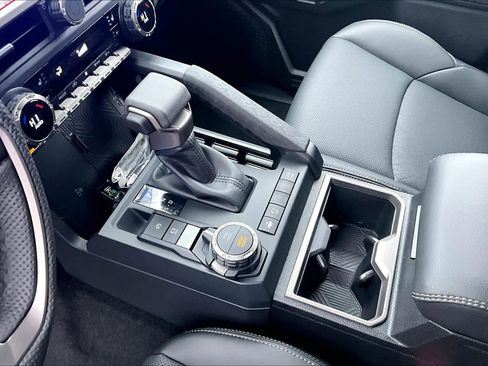 New 2026 Toyota Tacoma Limited image 7