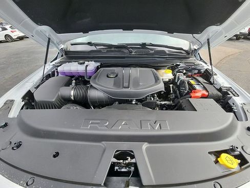 New 2026 RAM 1500 Big Horn AWD/4WD image 9